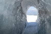 entree de la grotte de glace